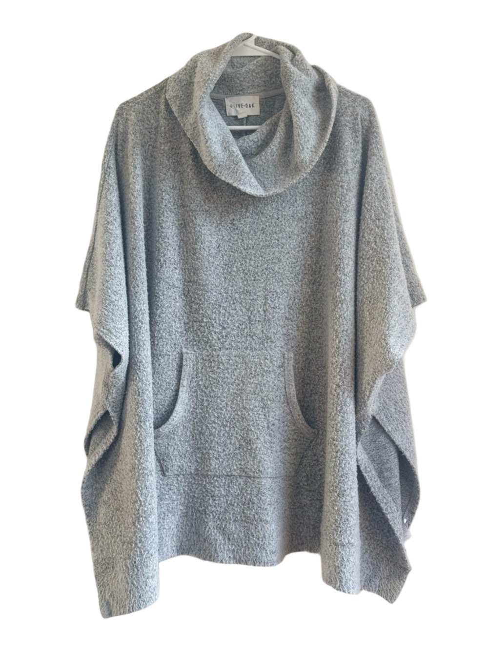 ☀️ OLIVE & OAK {Stitch Fix} Fleece Poncho Hoodie